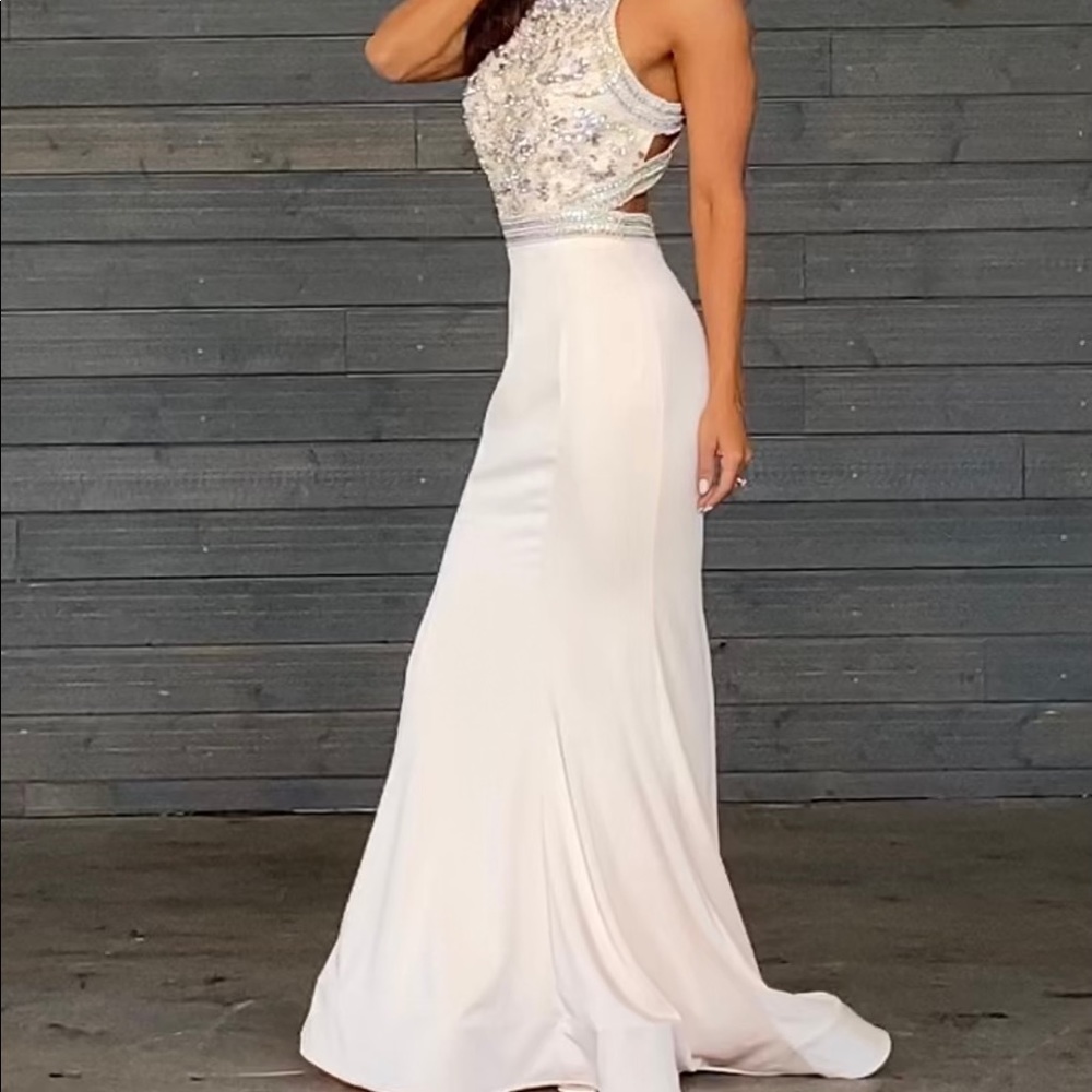 Evening Gown Blush- MacDuggal
